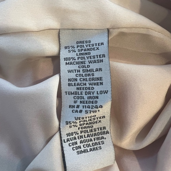 Eliza J Stretch Jersey Dress in Geometric Print - Picture 5 of 5